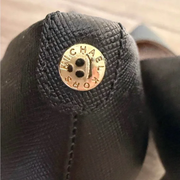 Michael Kors Alina Flex Pump - Picture 3 of 3